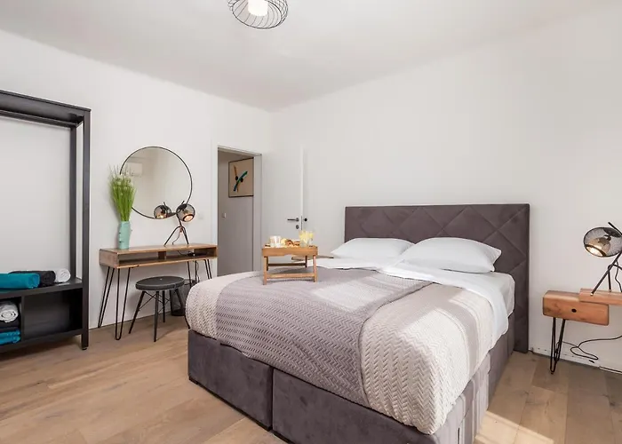 Rhea * オパティヤ