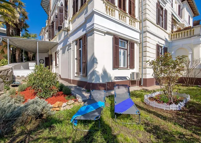 Rhea Apartment Opatija