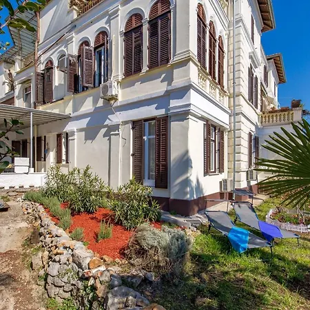 Apartman Rhea Abbázia